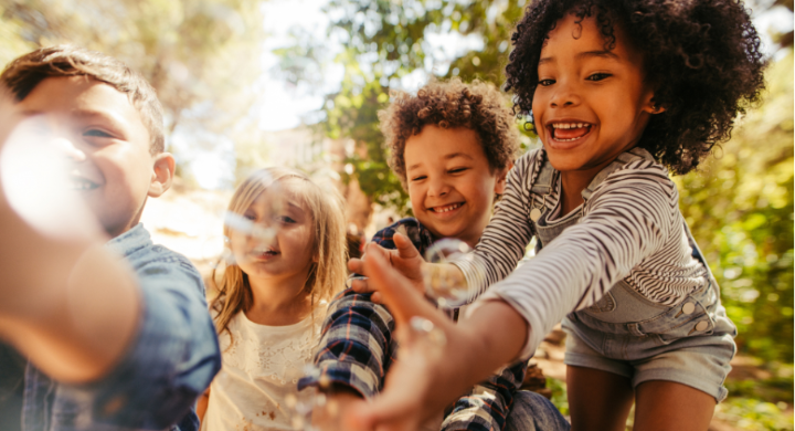 Les enfants et l'astrologie : Comment élever un enfant selon son signe astrologique