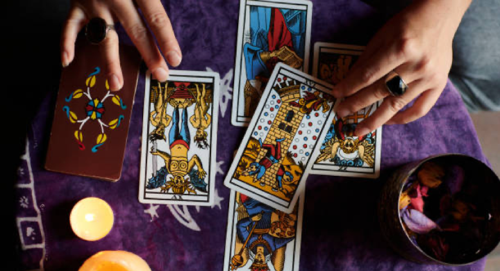 Le tarot peut-il prédire la stabilité dans un couple ?